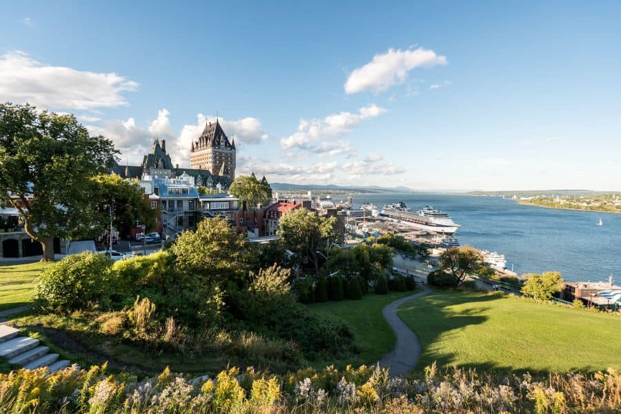 Uitzicht over Bastion-de-la-Reine Park in Quebec in Canada.