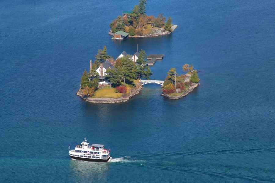 Birdseye uitzicht over 1000 Islands National Park in Ontario in Canada.