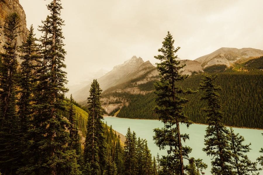 Uitzicht op Lake Louise in Alberta in Canada.