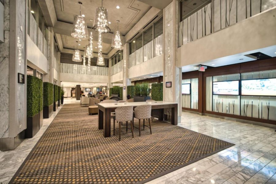 Lobby van de Holiday Inn Downtown in Toronto in Ontario in Canada.