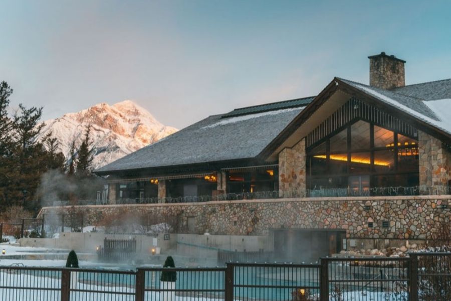 Fairmont Jasper Park Lodge