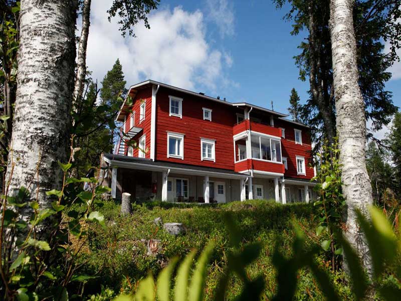 Papin Talo Wilderniss Hotel, Iisakki Village
