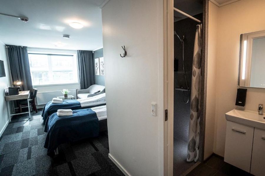 Hotel Djurhuus - Torshavn