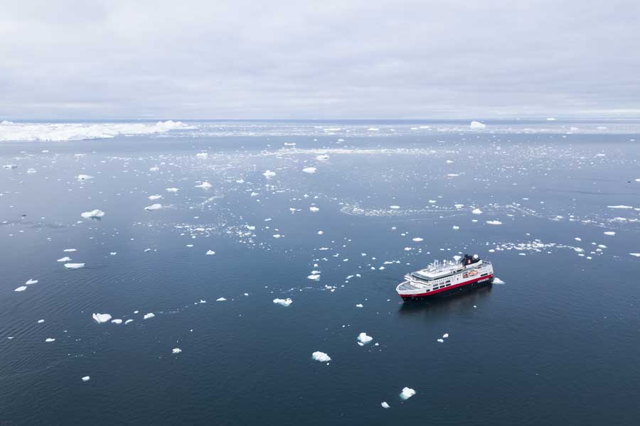 Hurtigruten Expeditie Groenland met BBI Travel