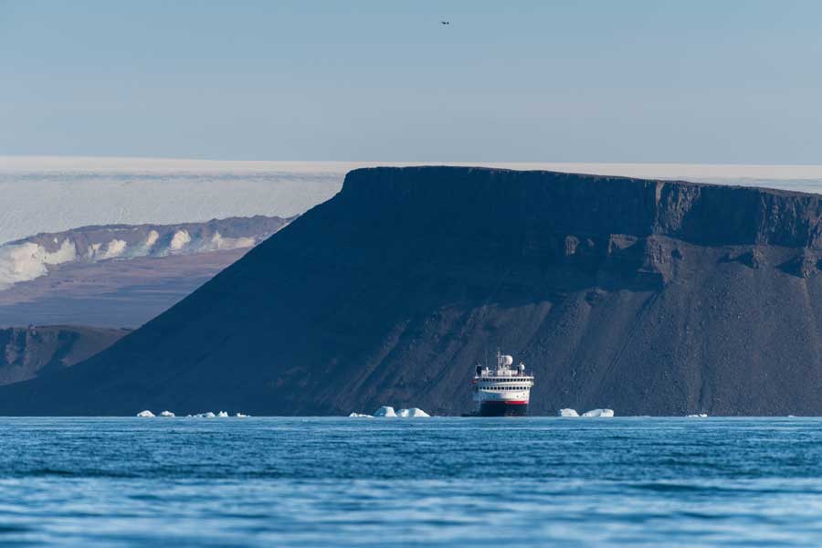Hurtigruten Expeditie Groenland met BBI Travel