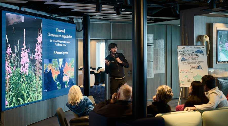 Deskundige expeditieteams verzorgen uitstekende lezingen