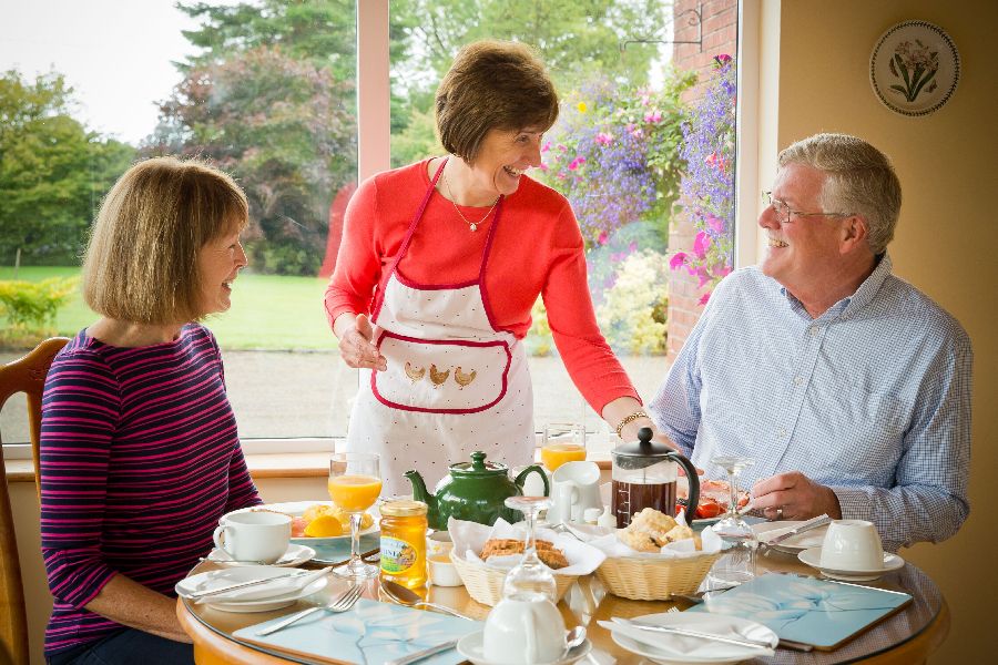 Bed & Breakfast vouchers Go As You Please