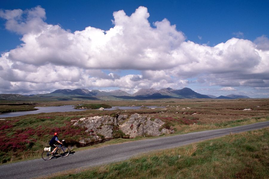 Uitzicht op de Connemara heuvels