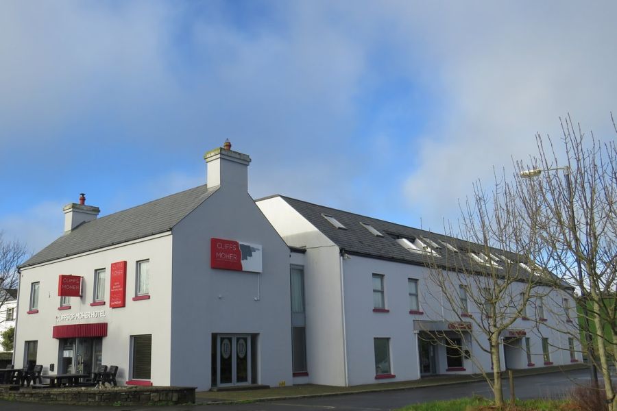 Cliffs Of Moher Hotel, Liscannor
