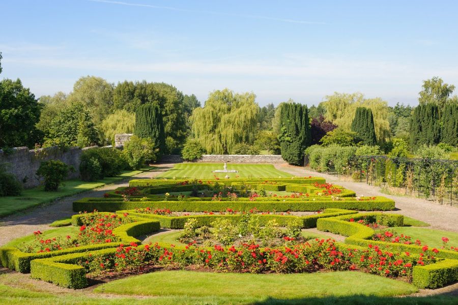 Kilkea Castle, Castledermot