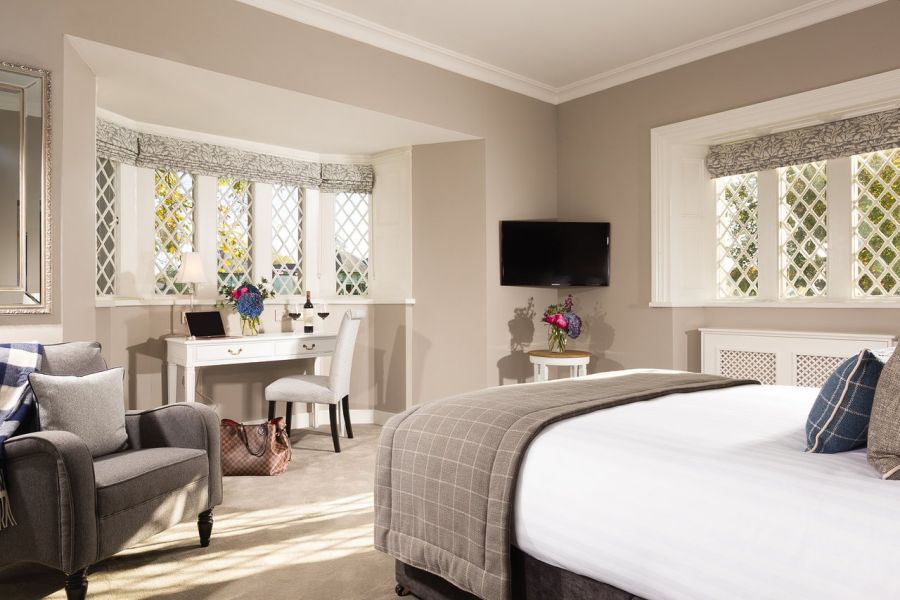 Kilkea Castle, Castledermot