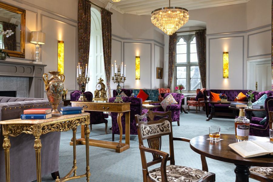 Kilkea Castle, Castledermot