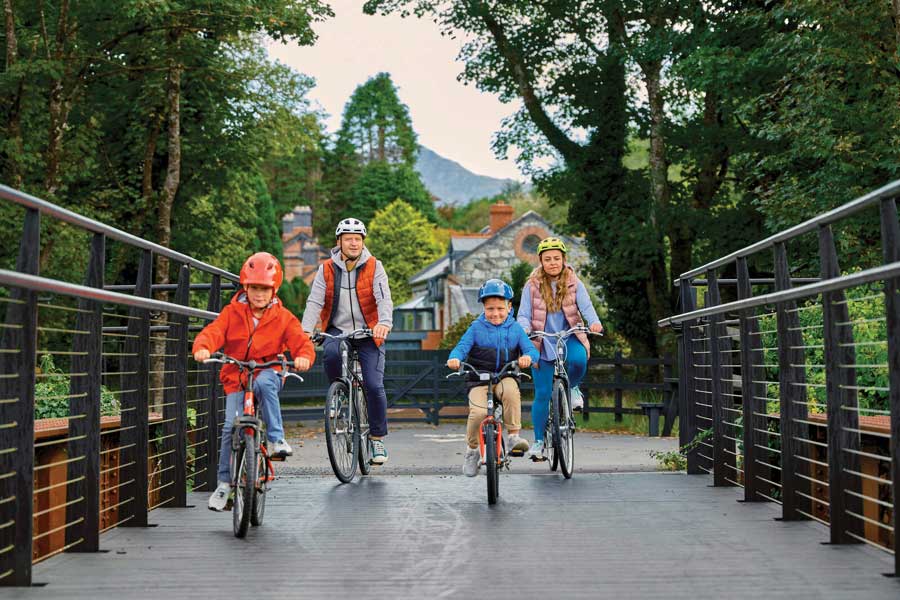 Familie fietstocht op Connemara Greenway