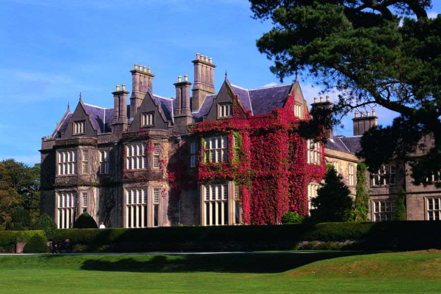 Muckross House, vliegreis Killarney met verblijf in een cottage