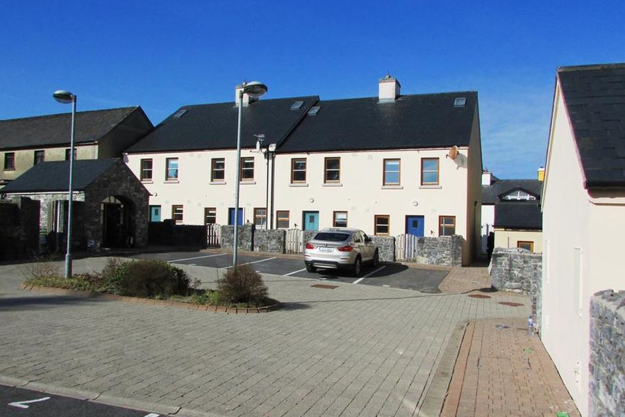 Town Square Holiday Homes, Lisdoonvarna