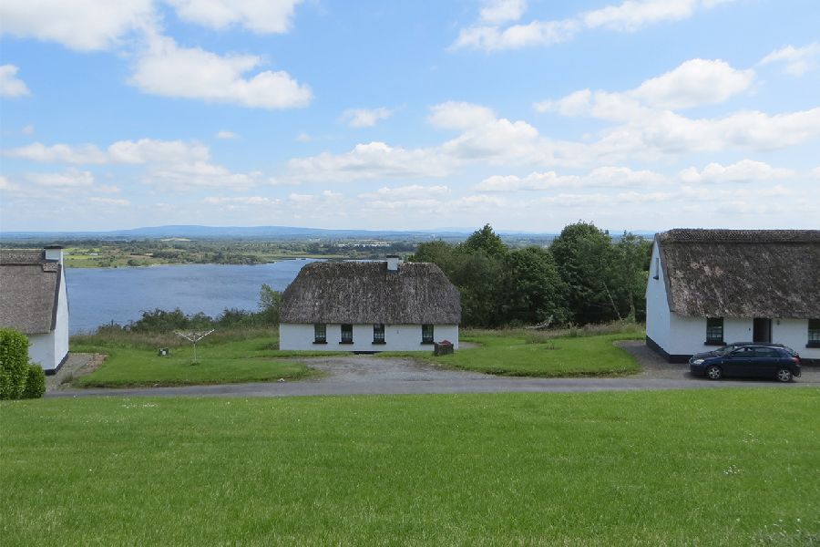 Corofin Lake Cottages, Corofin