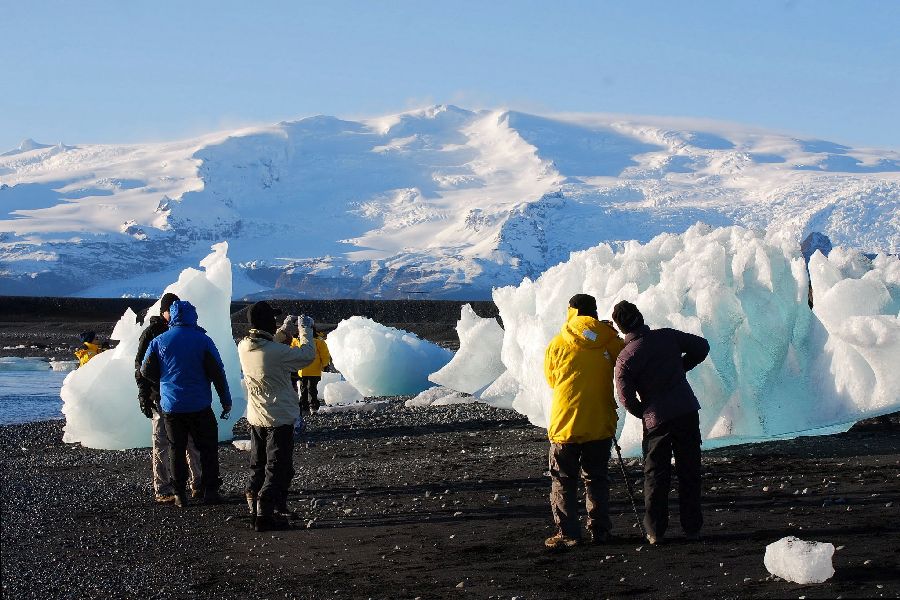Diamond Beach, Jökulsárlón Glacier Lagoon, busrondreis IJsland