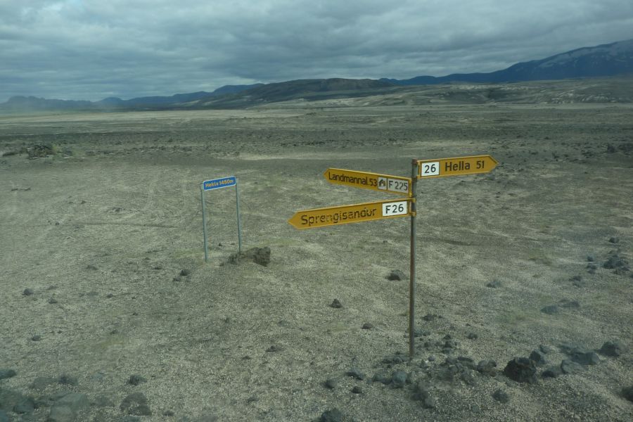 4x4 bus Landmannalaugar