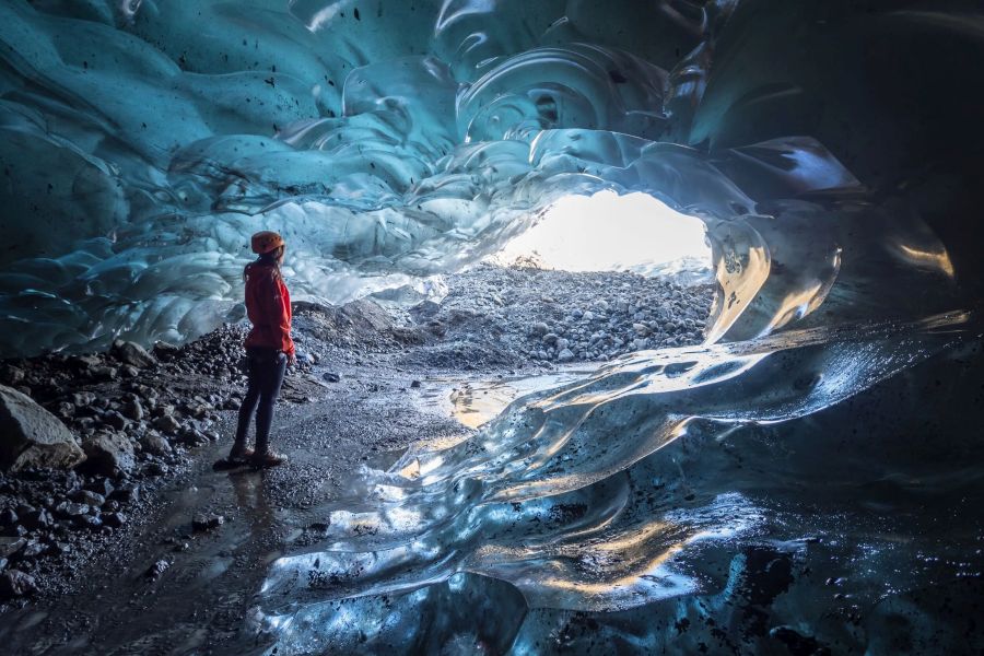 Askur Ice Cave Myrdalsjokull gletsjer IJsland