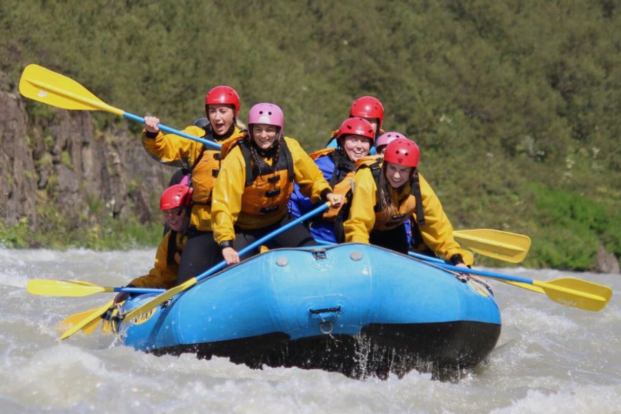 Rafting IJsland