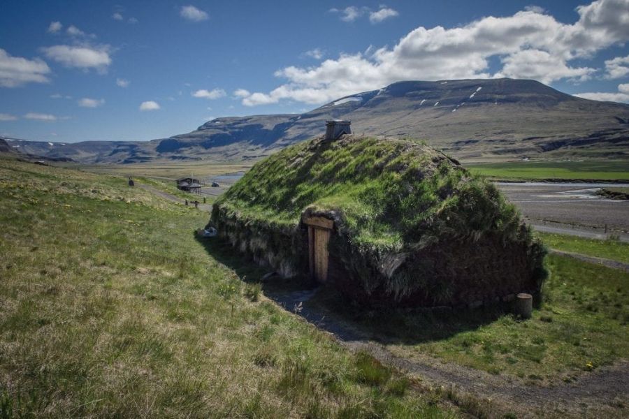 Eiriksstadir busrondreis Westfjorden