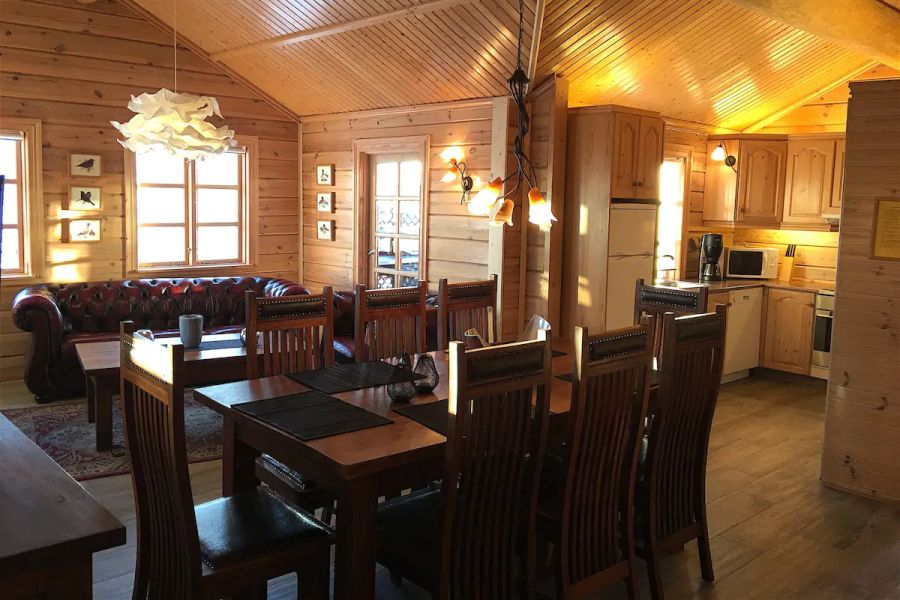 Vliegreis Akureyri, verblijf in cottage, Noord IJsland