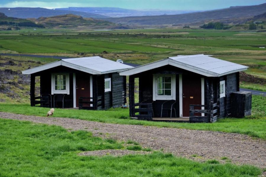 Hraunsnef Cottages, Bifröst