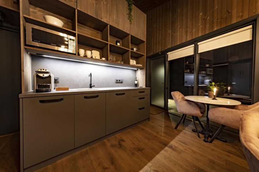 Seljalandsfoss Horizons, Seljalandsfoss