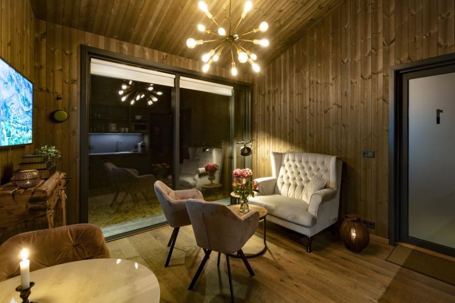 Seljalandsfoss Horizons, Seljalandsfoss