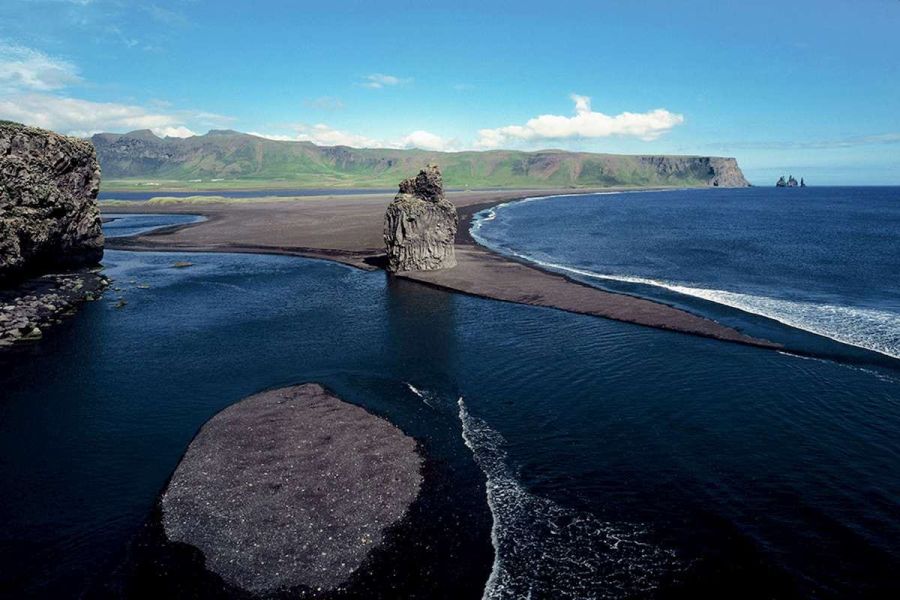 Vik Lavastrand Autorondreis IJsland