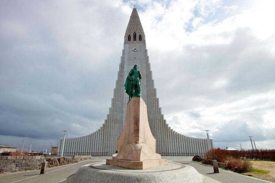 Reykjavik Hallgrimskirkja Autorondreis IJsland