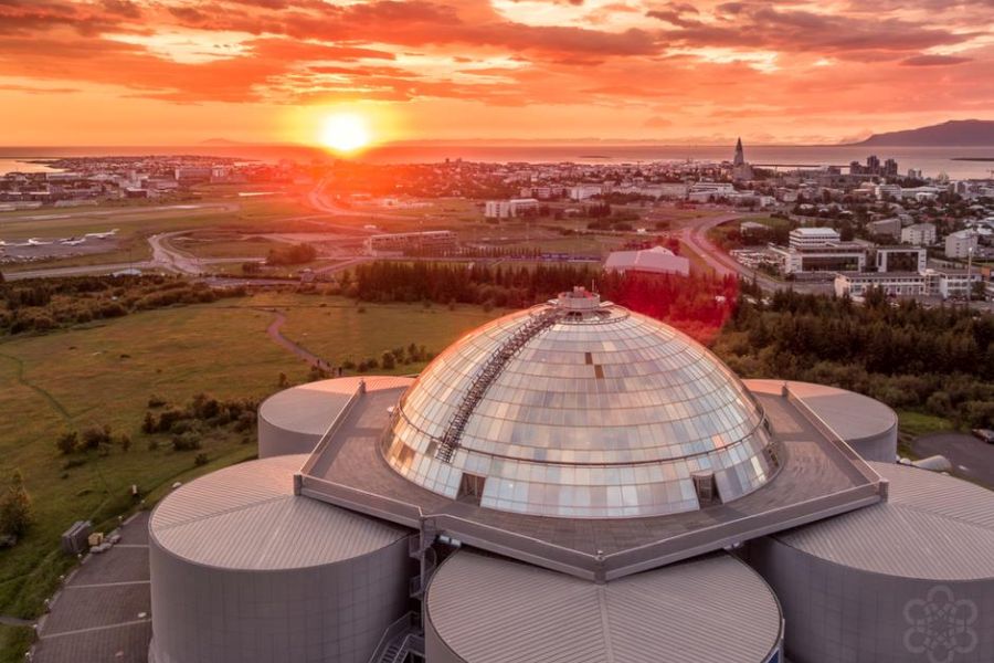 Reykjavik, Perlan Autorondreis IJsland