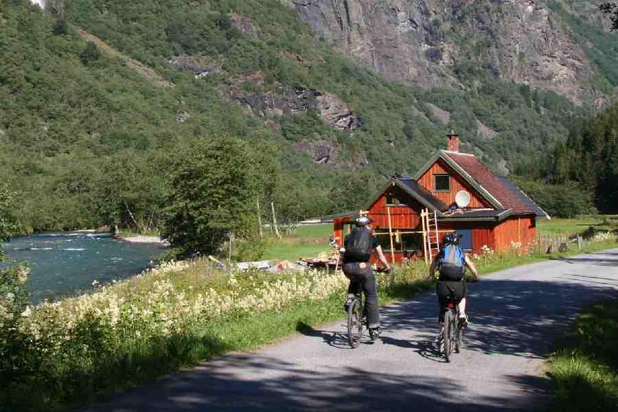 Per mountainbike naar Flåm