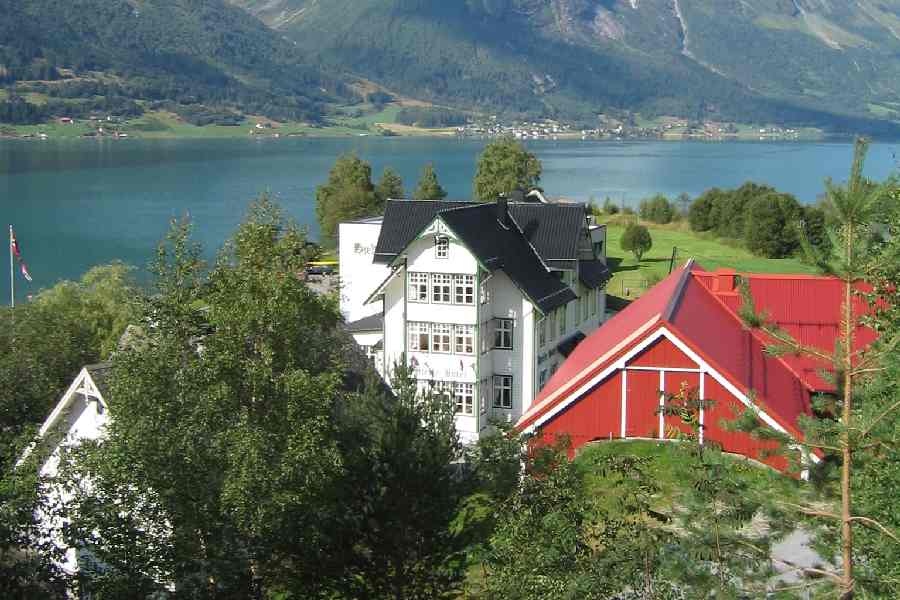 Hjelle Hotel