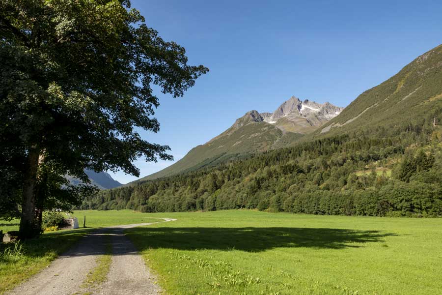 Hurtigruten excursie Hjorundfjord met BBI Travel