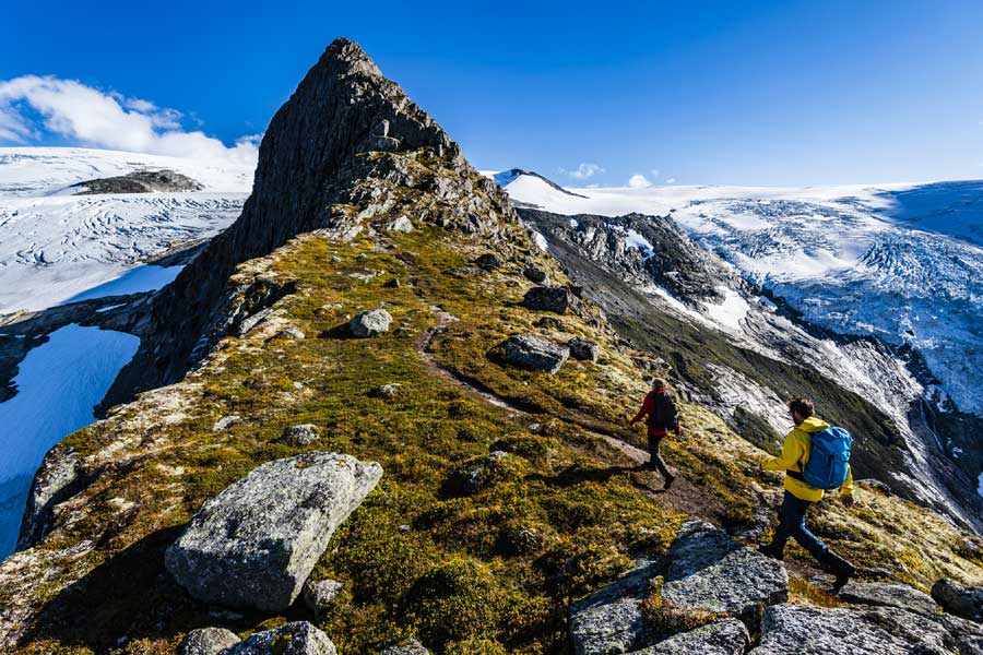 Hiking tour Hoven