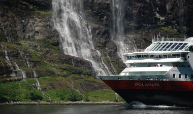 21-Daagse hotelrondreis Richard With inclusief Hurtigruten