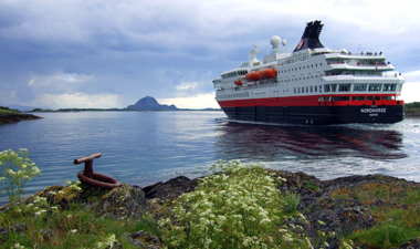 21-Daagse hotelrondreis Richard With inclusief Hurtigruten