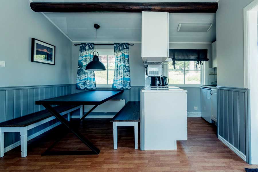 Keuken en eethoek in een Gammelbyn chalet