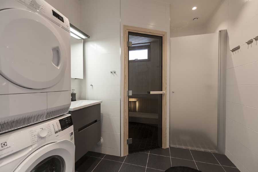 Badkamer in de Gullbrändan appartementen van Kläppen, Zweden