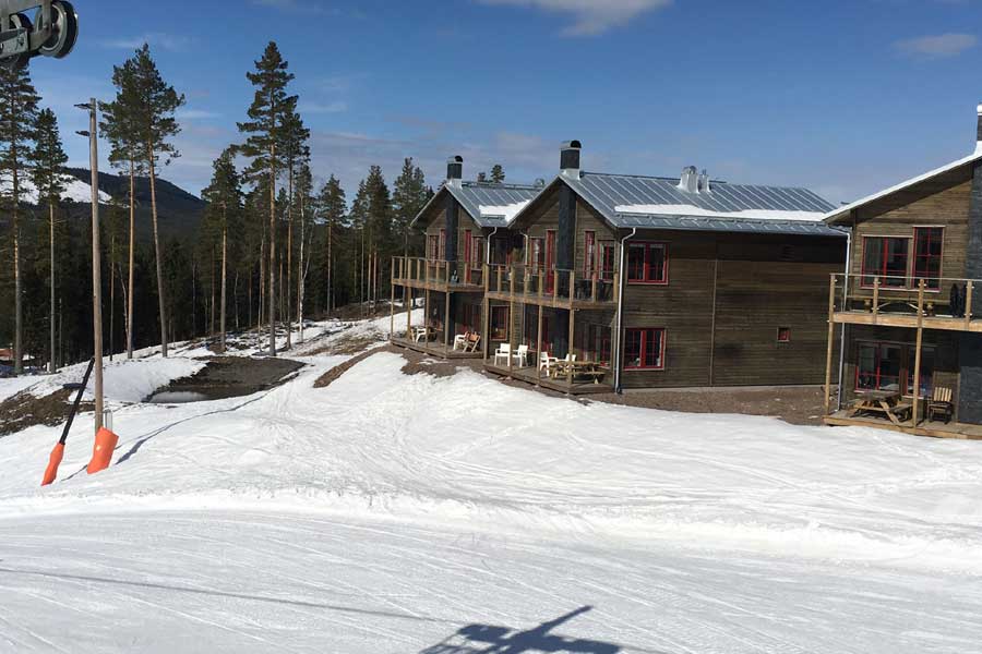 Uitzicht op de Gullbrändan appartementen in Kläppen, Zweden