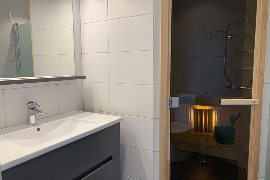 Badkamer met sauna